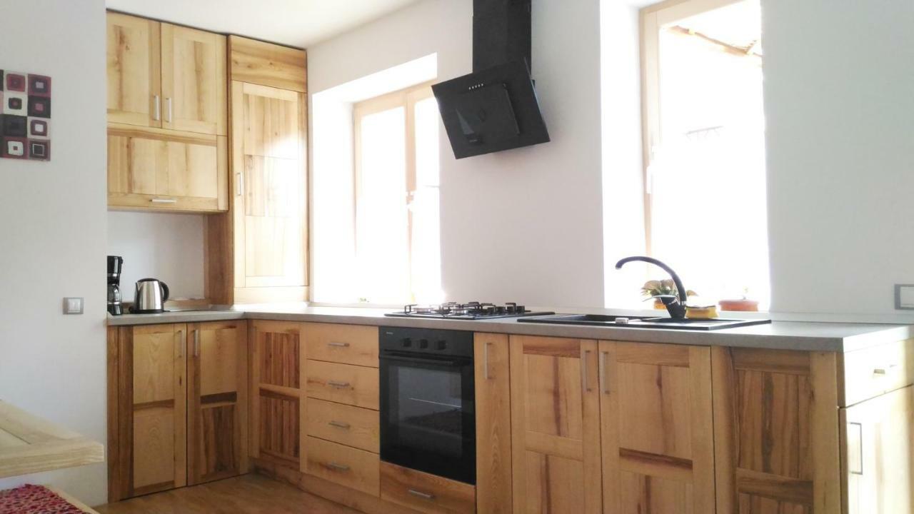 Alt Apartament Apartment Sibiu Bagian luar foto